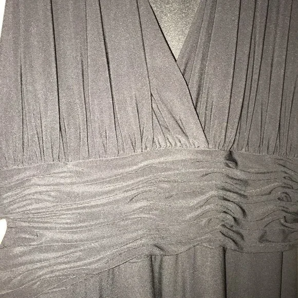 Jones Wear Black Evening Halter Dress - Picture 3 of 5